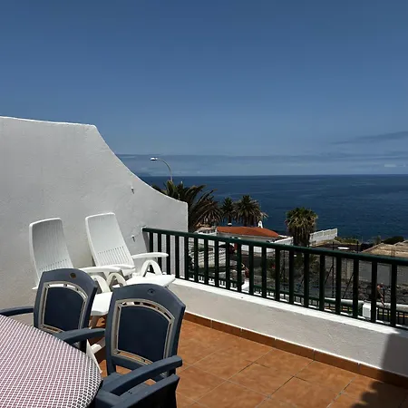 Playa La Arena. Relax And Enjoy Puerto de Santiago (Tenerife)